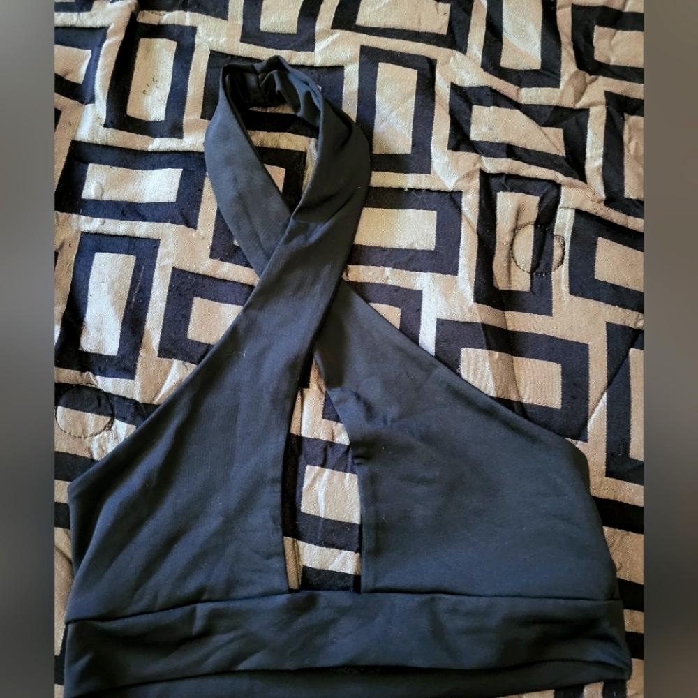 Halter top